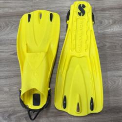 GO Sport - Yellow - XL - Open Box - Display Model