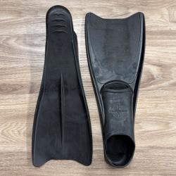 Rubber Full Foot - Black - S - Open Box - Display Model