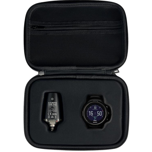 SUUNTO D5 ALL BLACK WITH USB CABLE & POD PKG