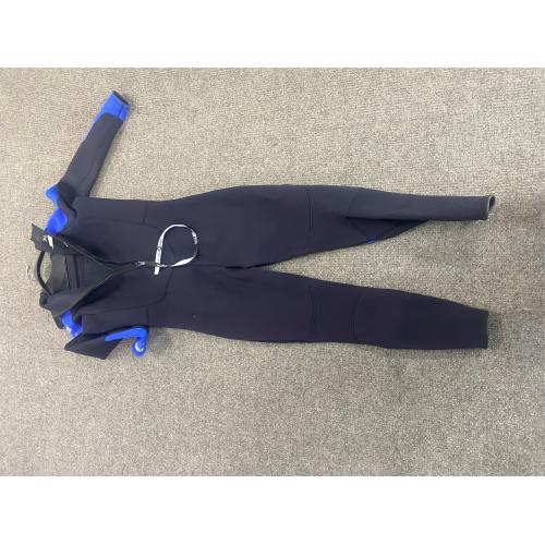 AQUALUNG 3MM WETSUIT XL USED