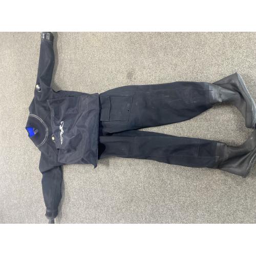 ZEAGLE  "CANVAS" DRYSUIT XL USED ZEAGLE  "CANVAS" DRYSUIT XL USED