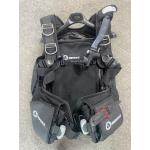 Apeks Black Ice BC ML/LG USED