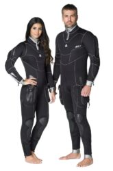 645127 SD COMBAT 7MM SEMI-DRY FULLSUIT - MALE XXL/58 645127 SD COMBAT 7MM SEMI-DRY FULLSUIT - MALE XXL/58