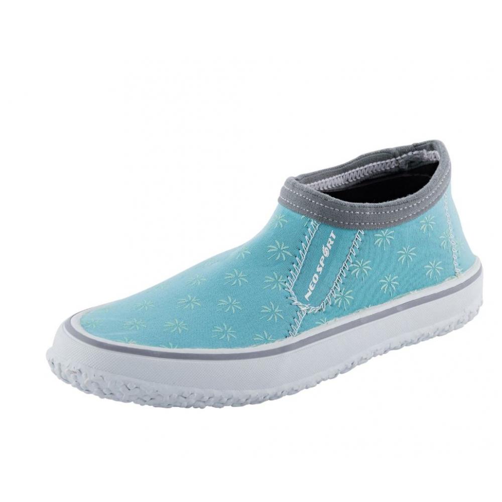 womens water shoes size 7