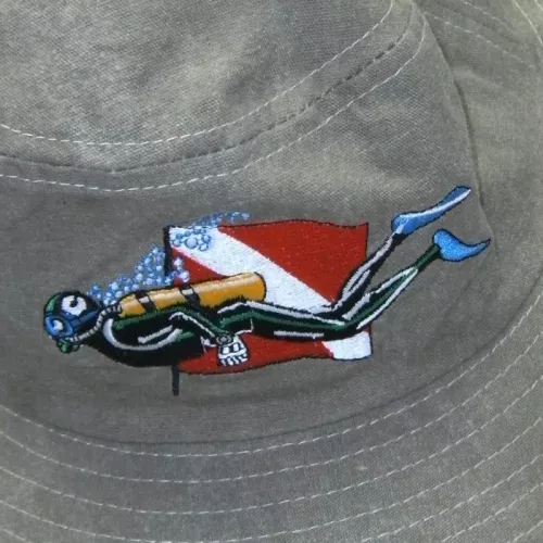 SWIMMING DIVER FLOPPY HAT