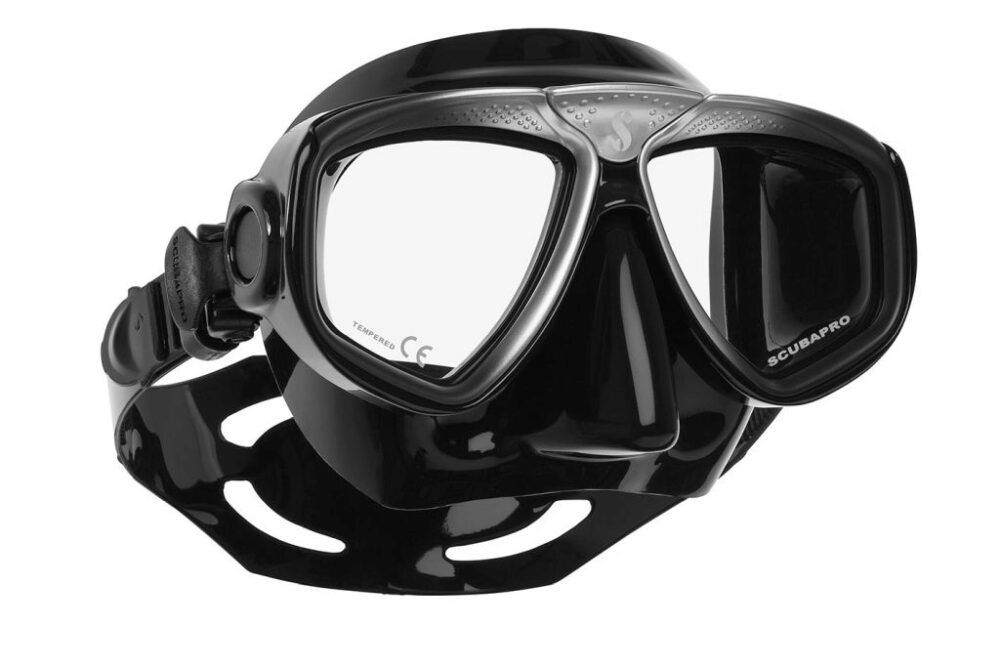 Zoom Mask - Black Silver