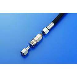 Ocean Reef Standard 9/16 to Quick Connect Adapter