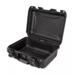 WATERTIGHT FOAM-LINED STORAGE BOX