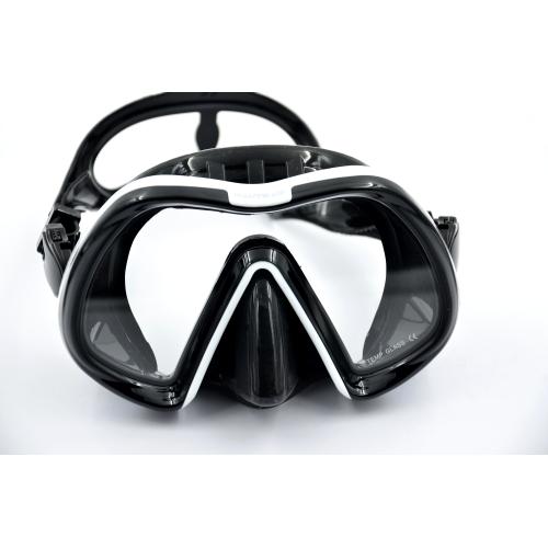 NAUTILUS Model A Mask Black White