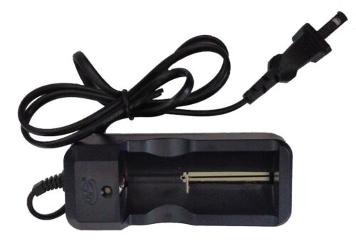 BATTERY CHARGER - FOR 14500, 18650, CR123, 26650