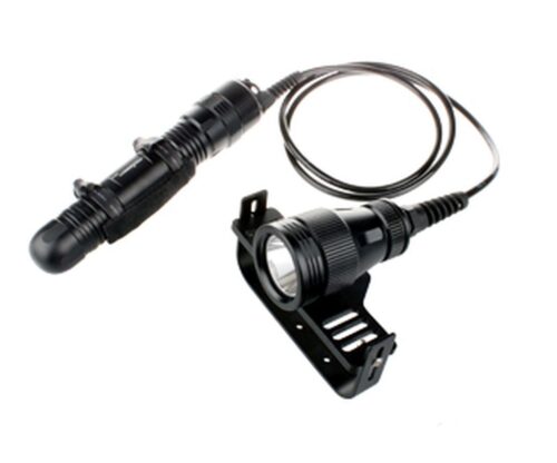 D611 DIVE LIGHT (INCLUDES BATTERY AND CHARGER)