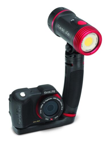 Sea Dragon 2500F COB LED UW Photo-Video-Dive Light Kit (inc. grip