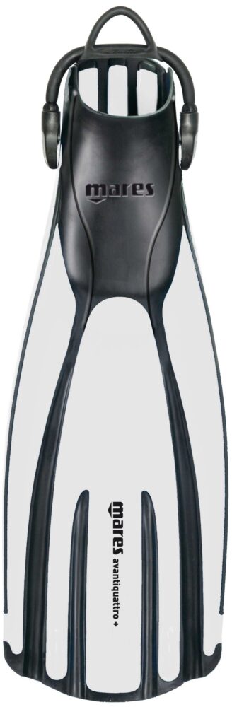 PLANA AVANTI QUATTRO + WHITE X-LARGE PLANA AVANTI QUATTRO + WHITE X-LARGE