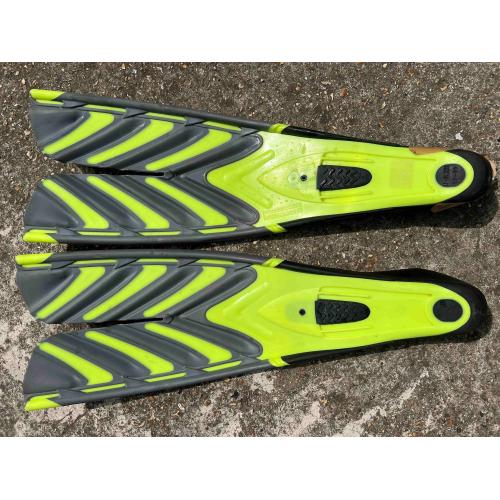 Scubapro twin speed fins