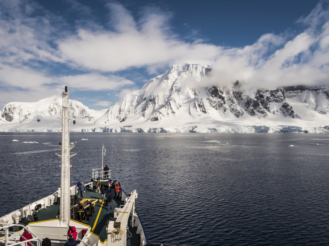 Antarctica & the Polar Circle 2028