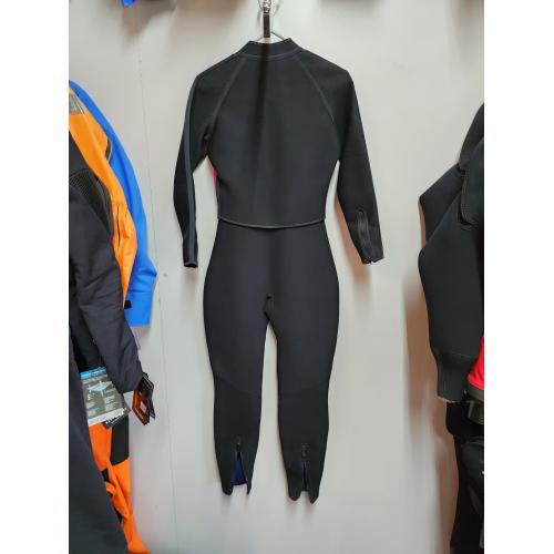 WXLR8 2-Piece wetsuit - Womens, Size 10