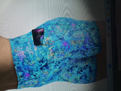 TURTLE TIE DYE SHORTS