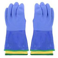 C - Gants etanches