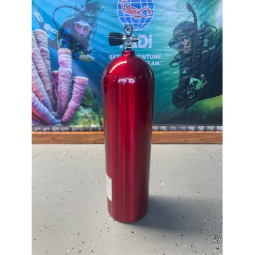 80 CU FT. SCUBA TANK W/ VALVE