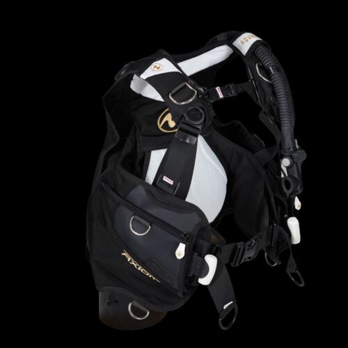 AXIOM WOMEN,WHT/GOLD,ML