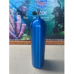 80 CU FT. SCUBA TANK W/ VALVE