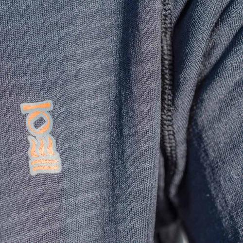 J2 MENS L/S TOP BLACK/GREY