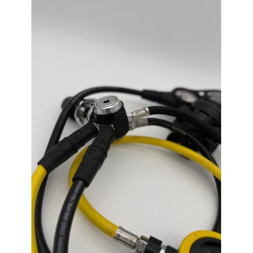 USED AQUALUNG CORE ABS AND I300C