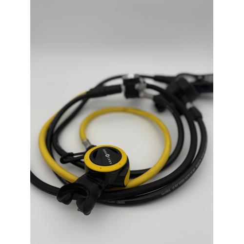 USED AQUALUNG CORE ABS AND I300C