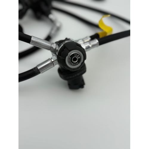 USED SCUBAPRO MK11 C370 OCTO AND GAUGE