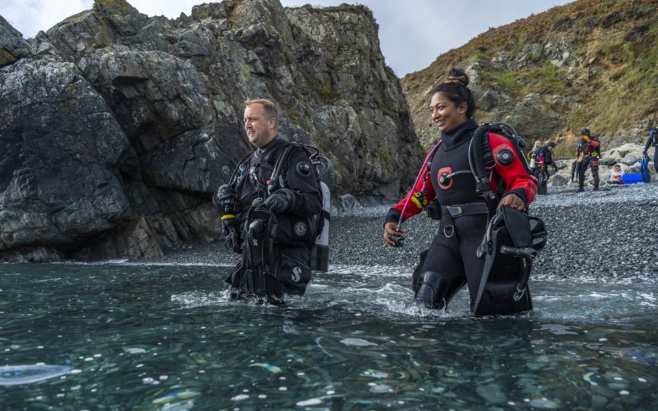 PADI Dry Suit Diver: Course of the Month