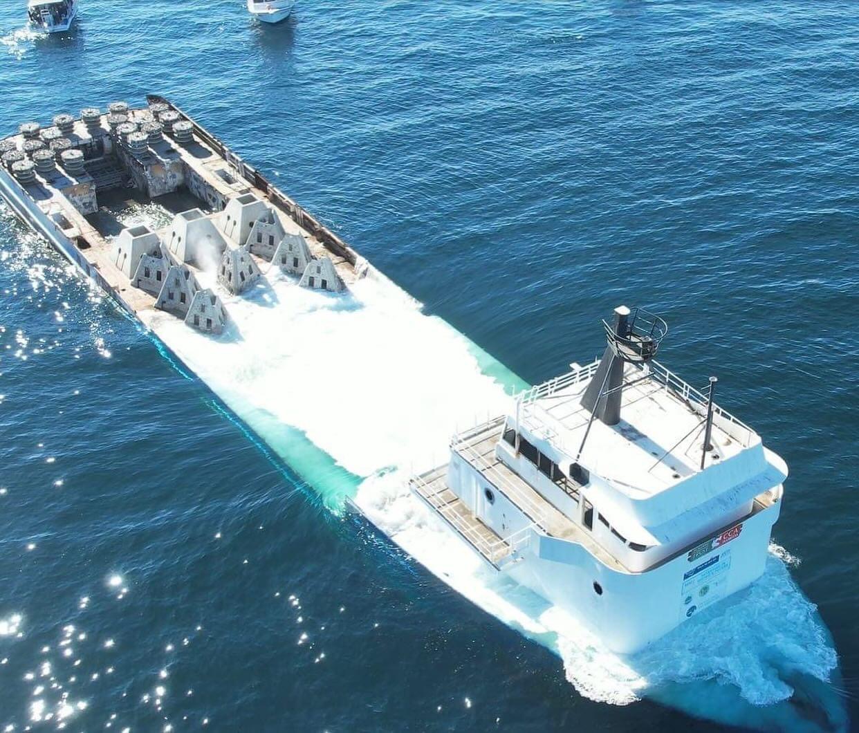 The sinking of the Deep Stim wreck