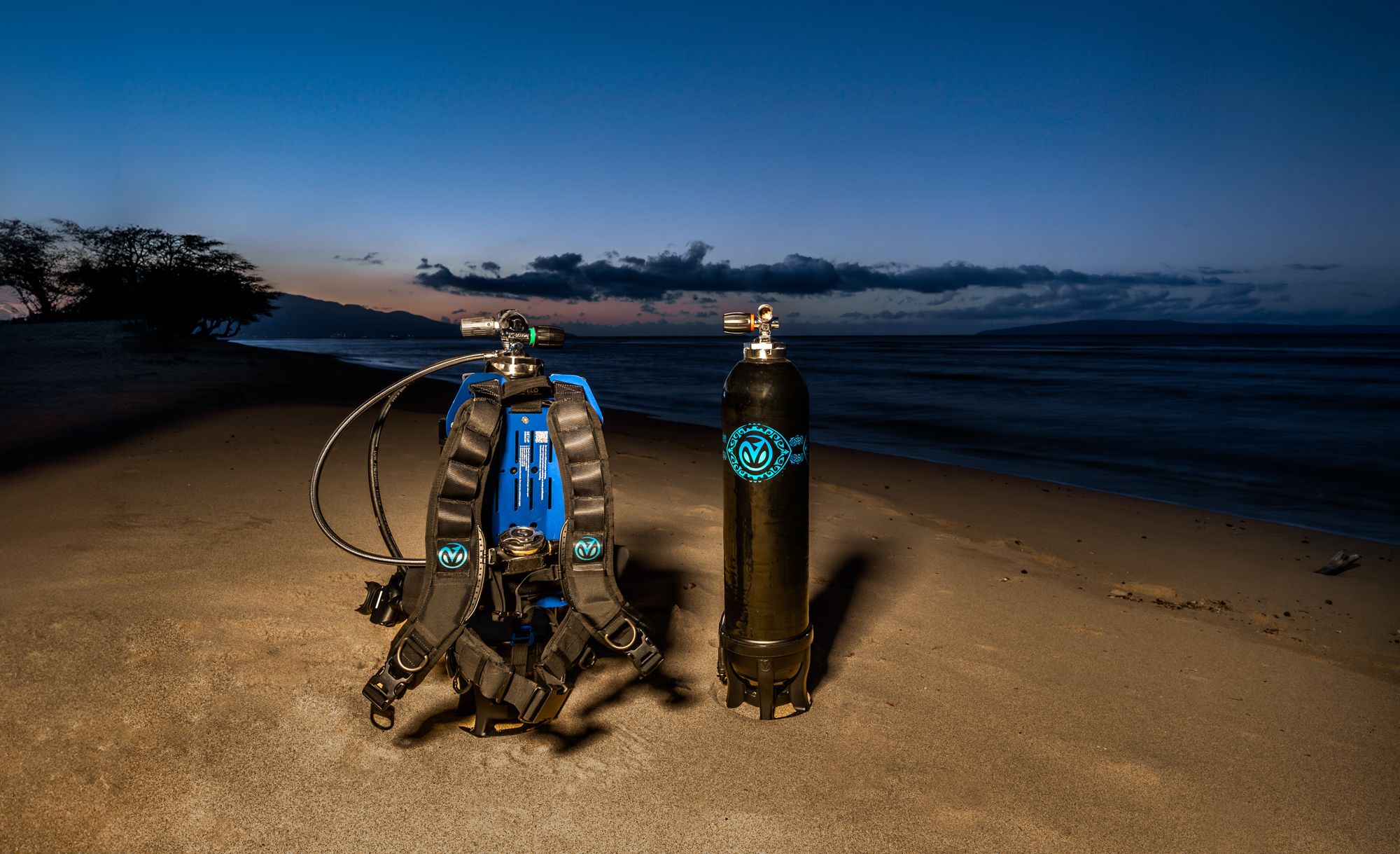 Avelo setups on the beach