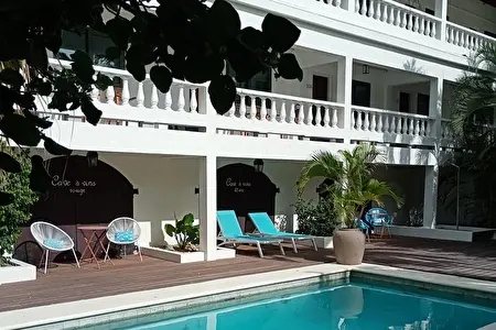 The pool terrace at the Old Gin House Hotel