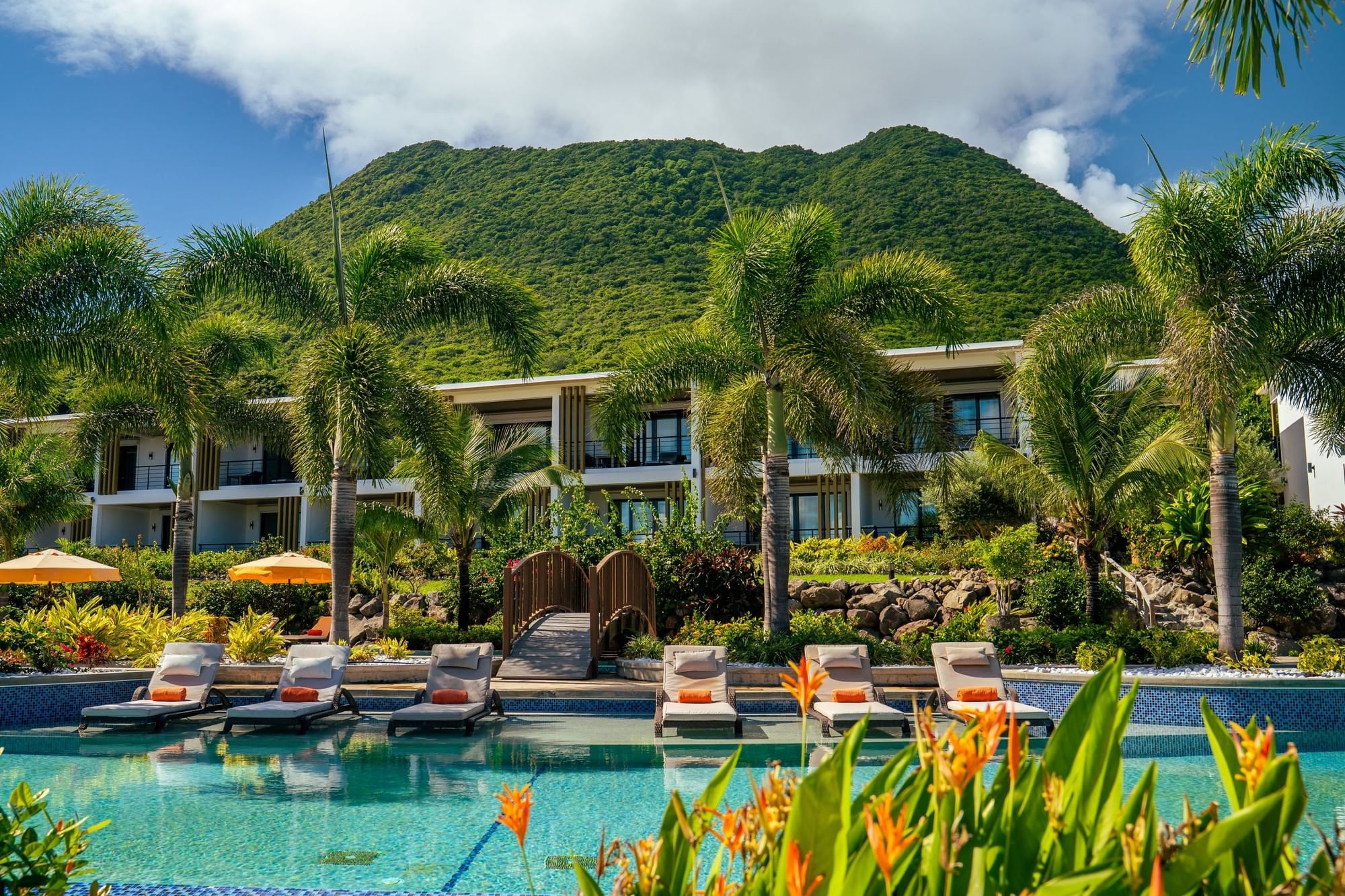 Win a trip to Golden Rock Dive & Nature Resort on St Eustatius!