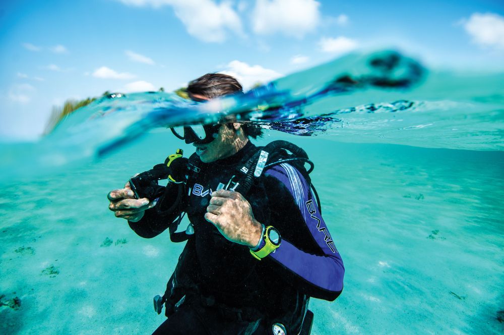 How to Choose the Perfect Diving Suit