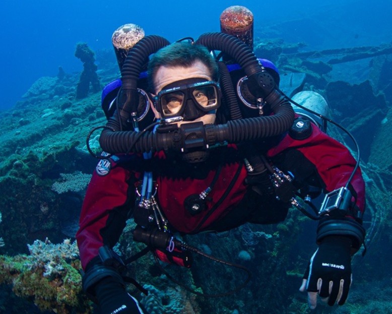 Carlos Garcia, Instructor Trainer & Education Director at Tom's Dive & Swim