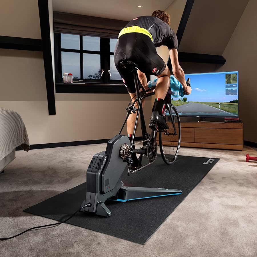 OKE_Triathlon_TACX_Flux-2-Smart.jpg