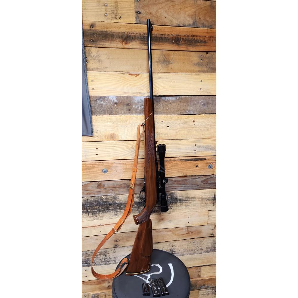 WEATHERBY MARK XX11, GREAT CONDITION WITH FACTORY SCOPE (Consignment)