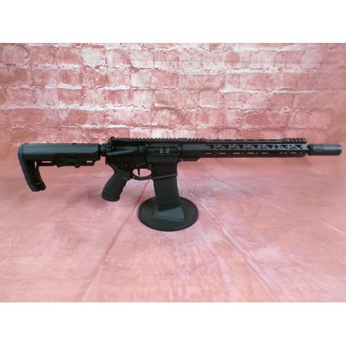 LIGHTWEIGHT AR-15 16" 5.56 BARREL-BLACK