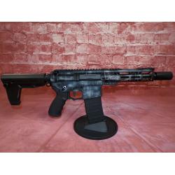 LIGHTWEIGHT CUSTOM ENGRAVED AR15 PISTOL 5.56, 7.5 LIGHTWEIGHT CUSTOM ENGRAVED AR15 PISTOL 5.56, 7.5