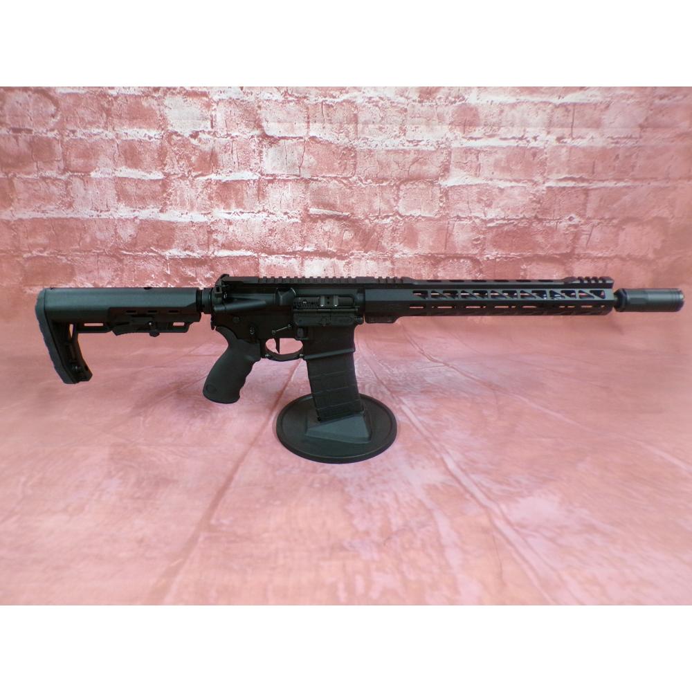LIGHTWEIGHT AR-15 16" 5.56 BARREL-BLACK