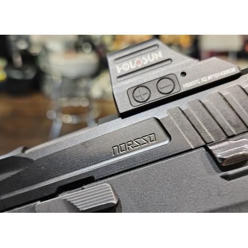 Custom Sig Sauer P320 Compact Medium