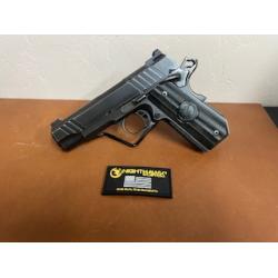 Nighthawk Costom 1911 with Holosun 407 Comp