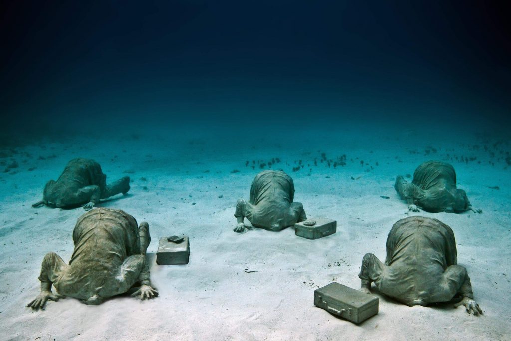 Banker. Depth 6m, MUSA Collection, Cancun/Isla Mujeres, Mexico. Photo: Jason Decaires Taylor