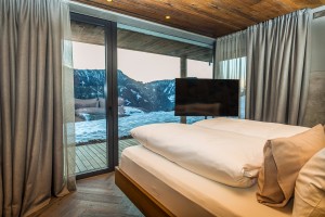 luxury chalet vilaiet bedroom 2
