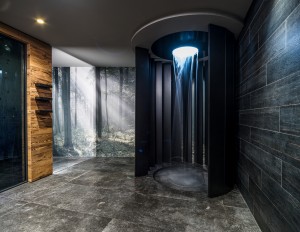 Luxury chalet vilaiet spa aquamoon shower