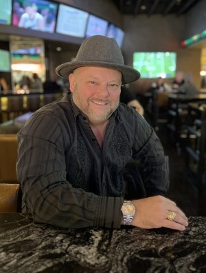 Texas Country Crooner Scheduled to Release New Recordings on Spotify 