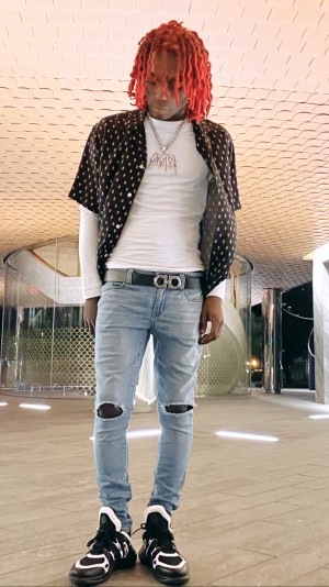 ENERGYNEVERDIESS In High Fashion