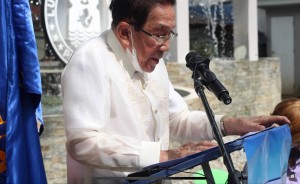 Bishop Justice Raoul Victorino