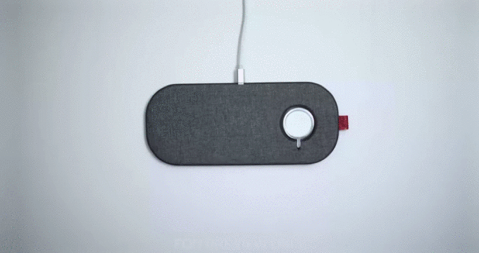 You can place your devices anywhere on the mat to charge them successfully You can place your devices anywhere on the mat to charge them successfully